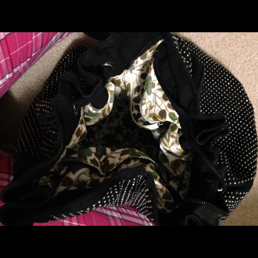 Black sparkly beaded tore bag